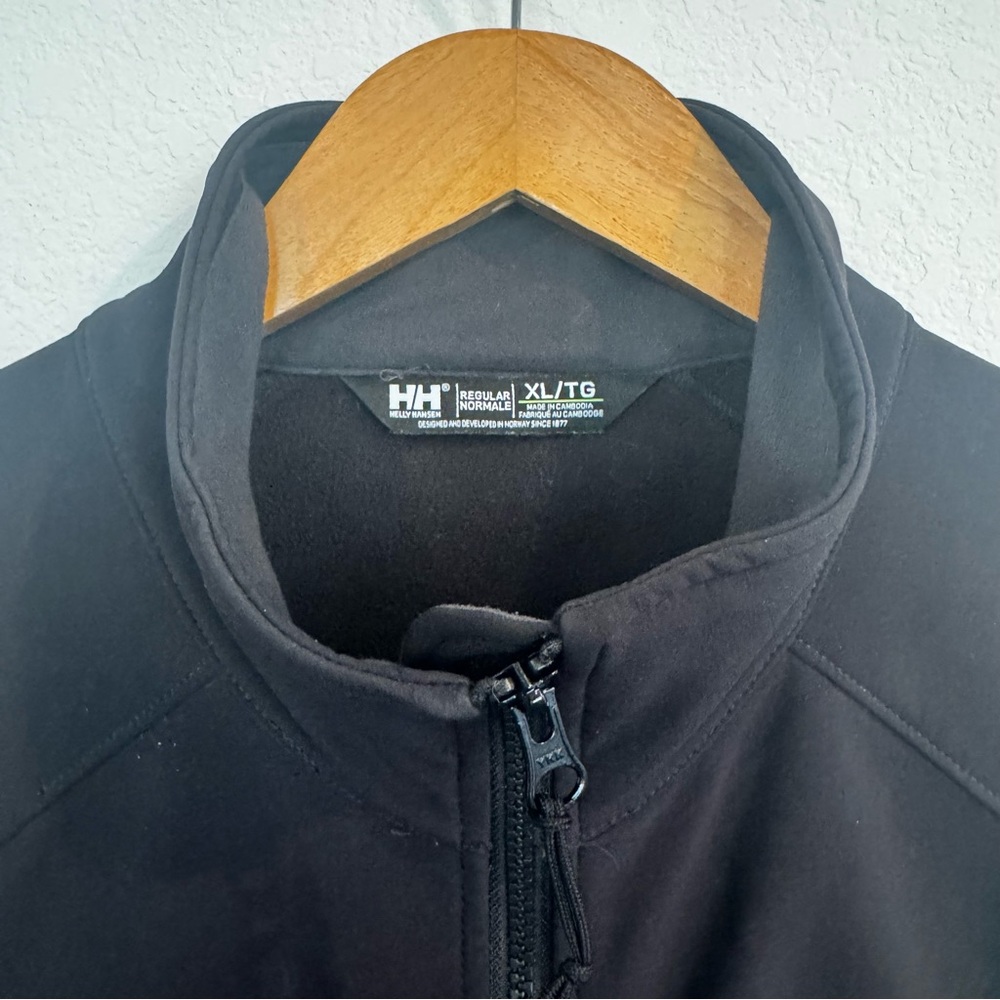 Helly Hansen Paramount Softshell Vest Size Xl - image 6
